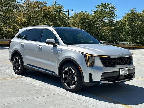 2025 Kia Sorento Plug-In Hybrid SX Prestige