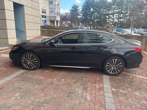2018 Acura TLX V6 Advance