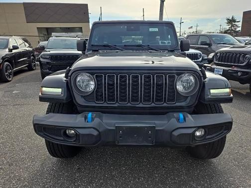 2024 Jeep Wrangler 4xe Sport