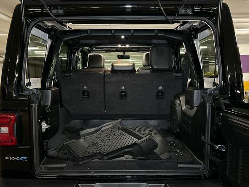 Black Clearcoat 2023 Jeep Wrangler 4xe Sahara