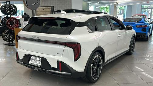 White Pearl 2026 Kia K4 GT-LINE