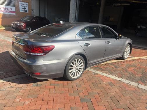 2017 Lexus LS 460 Base