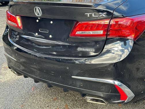 2018 Acura TLX V6 Advance