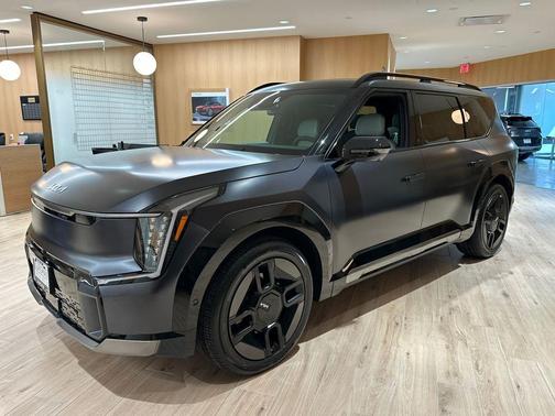 Metal 2026 Kia EV9 GT-Line