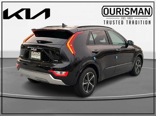 Aurora Black 2026 Kia Niro SX