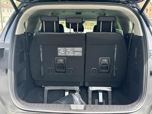 2025 Kia Carnival EX