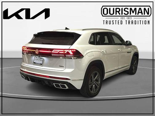 Opal White Pearl Effect 2024 Volkswagen Atlas Cross Sport 2.0T SEL R-Line