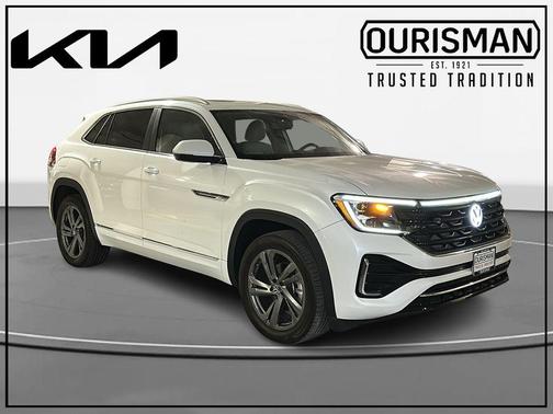 Opal White Pearl Effect 2024 Volkswagen Atlas Cross Sport 2.0T SEL R-Line