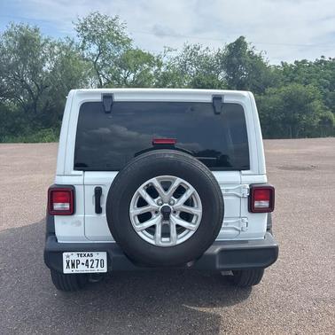 Bright White Clearcoat 2023 Jeep Wrangler Sport