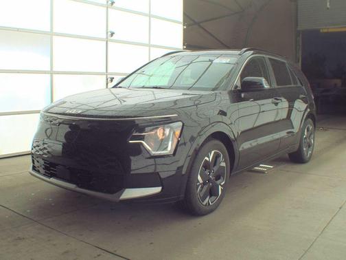 Aurora Black Pearl 2023 Kia Niro EV Wind
