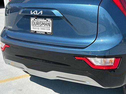 Mineral Blue 2026 Kia Niro EV Wind