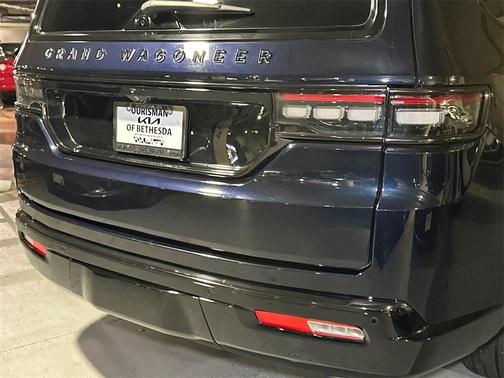 2024 Jeep Grand Wagoneer L Series III