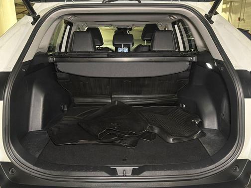 Blizzard Pearl 2022 Toyota RAV4 Hybrid XLE Premium