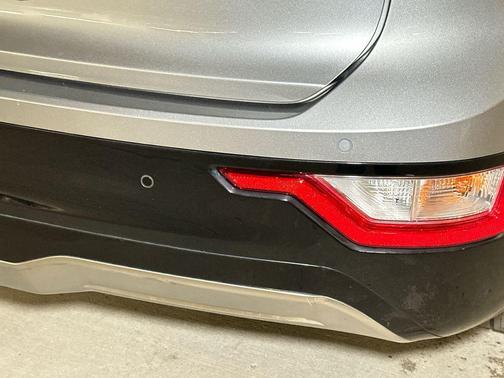 Steel Gray 2023 Kia Niro EV Wind