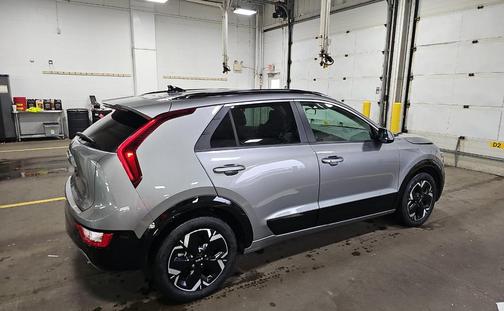 Steel Gray 2023 Kia Niro EV Wind