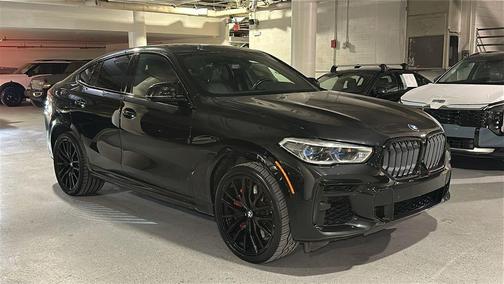 2022 BMW X6 M50i