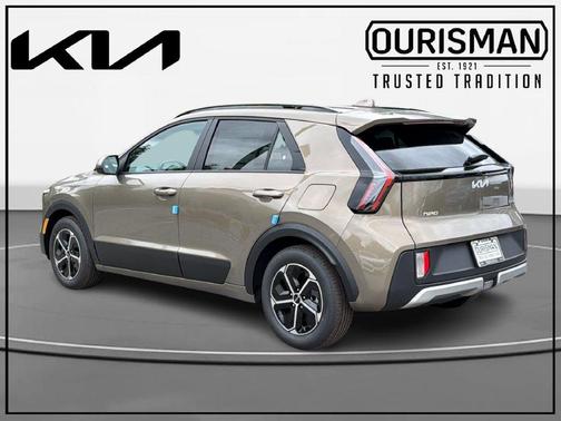 Sunset 2027 Kia Niro