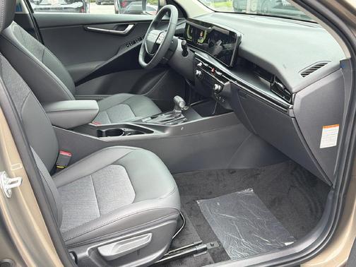 Sunset 2027 Kia Niro