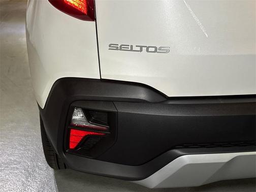 2026 Kia Seltos LX