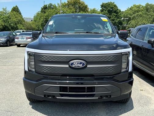 2024 Ford F-150 Lightning Flash