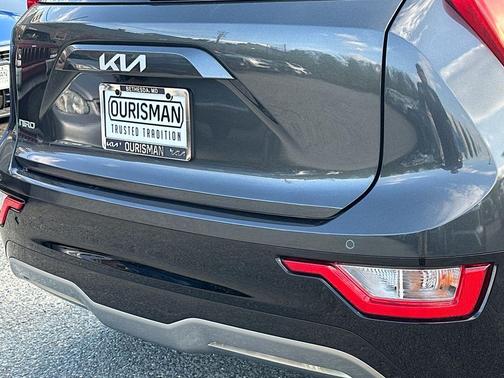 Gray 2026 Kia Niro EV Wind