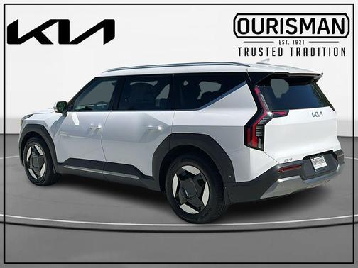White Pearl 2026 Kia EV9 Wind