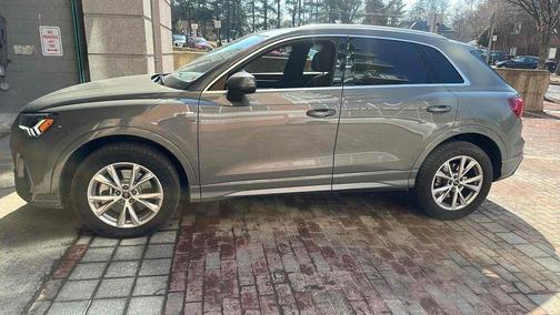 2023 Audi Q3 45 S line Premium