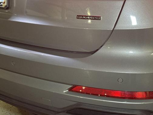 2023 Audi Q3 45 S line Premium