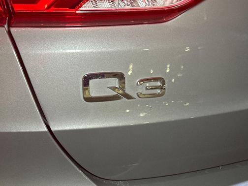 2023 Audi Q3 45 S line Premium