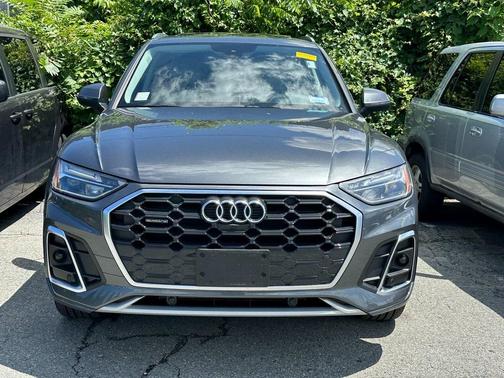 2022 Audi Q5 45 S line quattro Premium