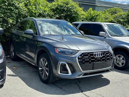 2022 Audi Q5 45 S line quattro Premium