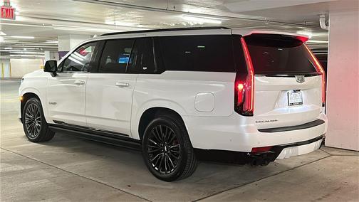 2023 Cadillac Escalade ESV V-Series