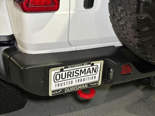 Bright White Clearcoat 2022 Jeep Wrangler Unlimited Rubicon