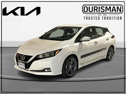 2022 Nissan Leaf SV