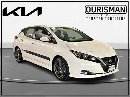 2022 Nissan Leaf SV