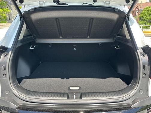 Snow White Pearl 2026 Kia Seltos EX