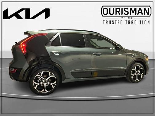 Green 2026 Kia Niro SX Touring