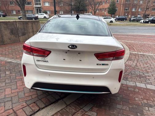 2017 Kia Optima Plug-In Hybrid EX