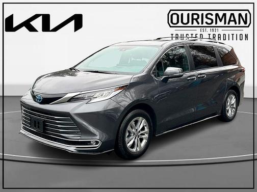 2025 Toyota Sienna Limited
