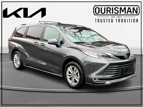 2025 Toyota Sienna Limited