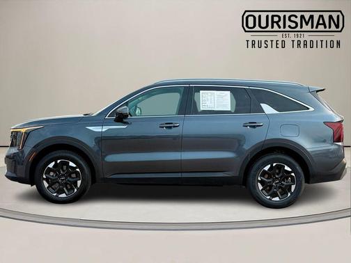 Gravity Gray 2024 Kia Sorento S