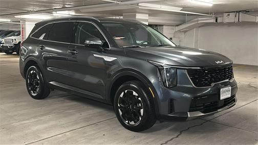Gravity Gray 2024 Kia Sorento S