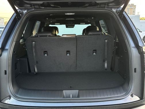 Metal 2027 Kia Telluride EX