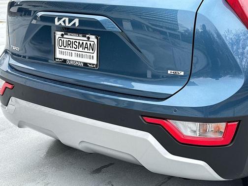 Mineral Blue 2026 Kia Niro EX
