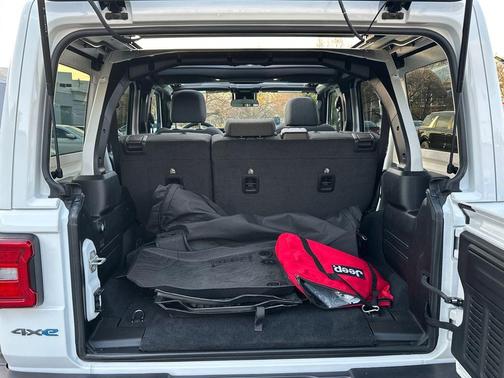 Bright White Clearcoat 2024 Jeep Wrangler 4xe Sport