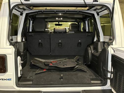 Bright White Clearcoat 2021 Jeep Wrangler Unlimited 4xe Rubicon