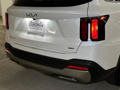 2025 Kia Sorento Hybrid EX