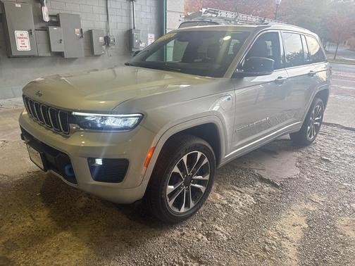 2024 Jeep Grand Cherokee 4xe Overland