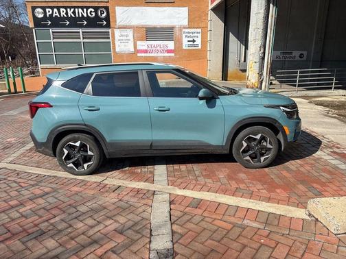 2024 Kia Seltos EX
