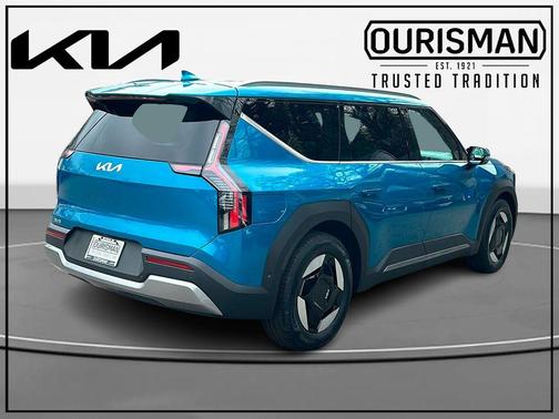 Ocean Blue 2026 Kia EV9 Wind